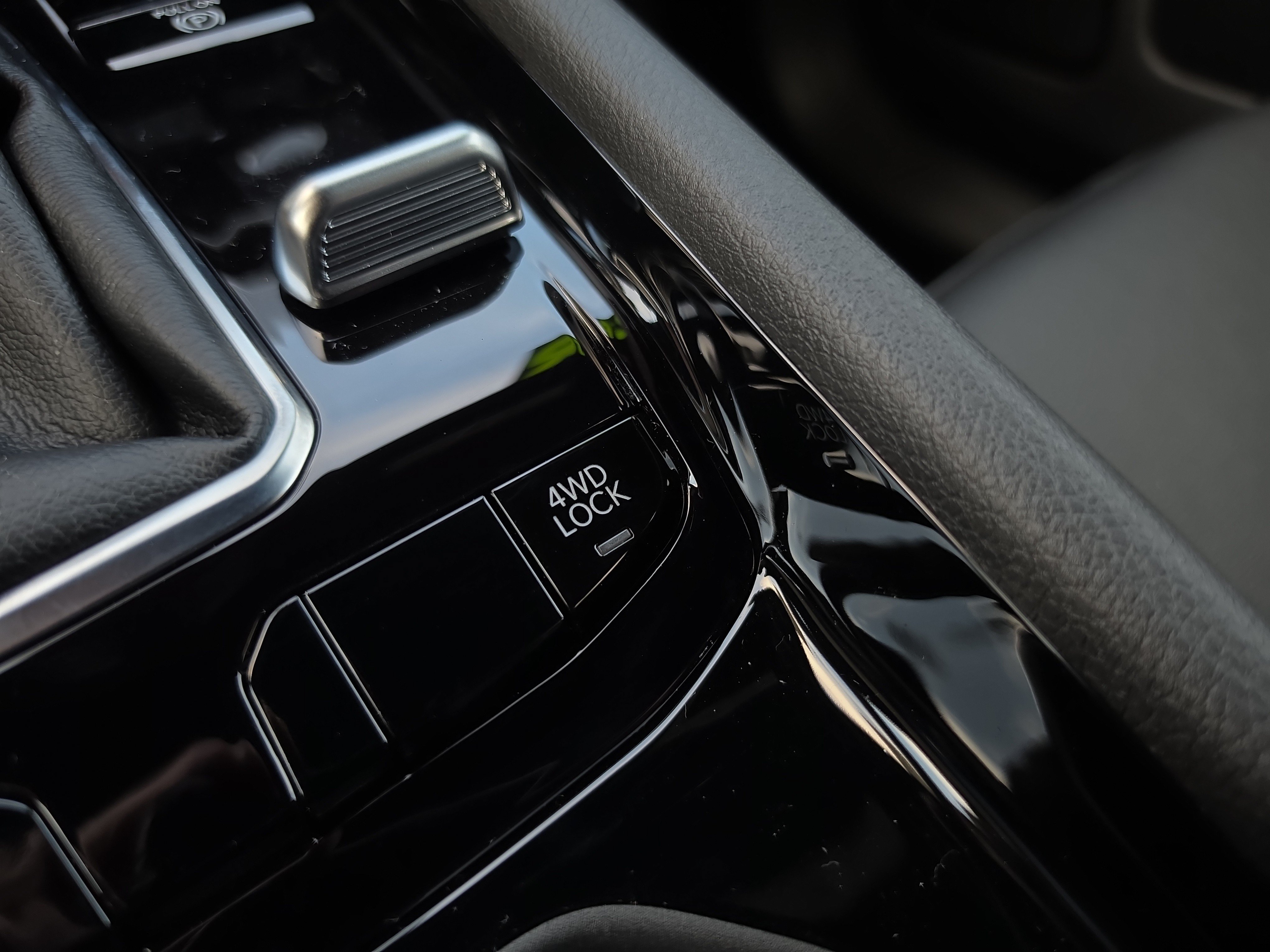 New 2026 Jeep Compass Limited AWD/4WD image 25