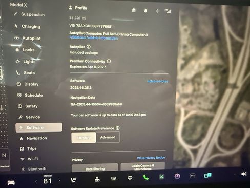 Used 2023 Tesla Model X image 35