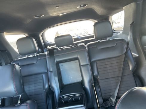 Used 2025 Ford Explorer ST-Line w/ ST-Line Street Pack image 5