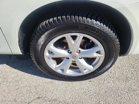 Used 2010 Nissan Rogue SL image 30