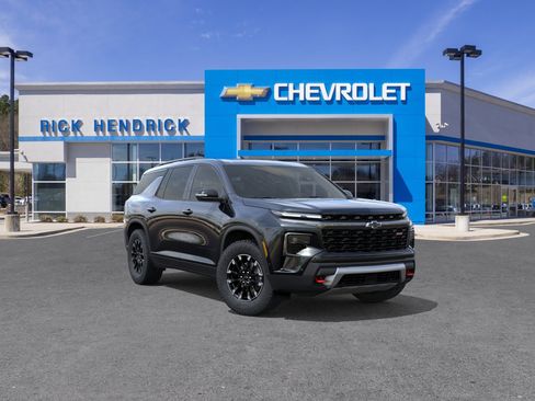New 2026 Chevrolet Traverse Z71 AWD/4WD image 2
