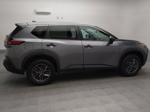 Used 2021 Nissan Rogue S FWD image 10