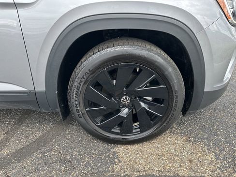 Used 2024 Volkswagen Atlas SE AWD/4WD image 20