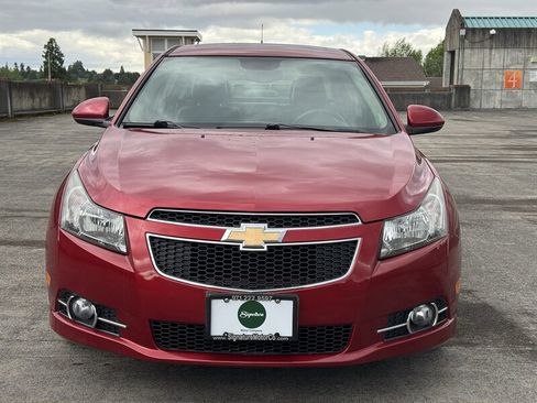 Used 2012 Chevrolet Cruze LT w/ RS Package FWD image 8