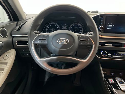 Used 2023 Hyundai Sonata SEL FWD image 13