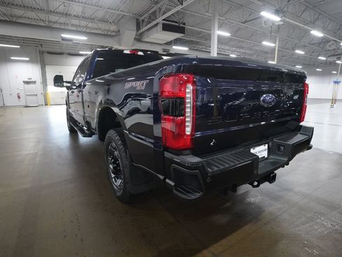 Used 2024 Ford F350 Lariat w/ Lariat Ultimate Package AWD/4WD image 32