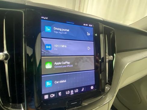 Certified 2023 Volvo XC60 T8 Plus w/ Climate Package AWD/4WD image 17