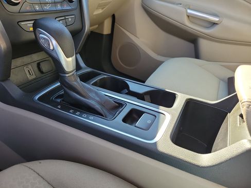 Used 2018 Ford Escape SE image 29