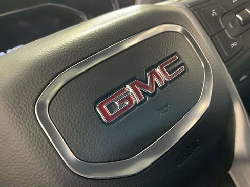 Used 2025 GMC Sierra 1500 Elevation image 50