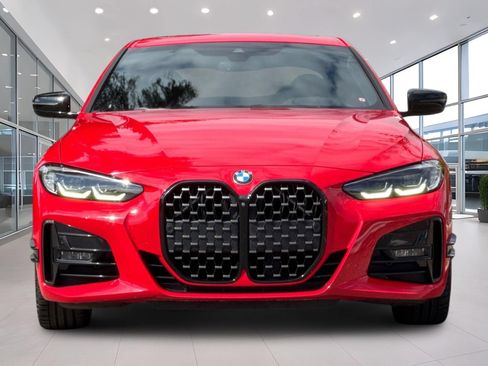Used 2021 BMW 430i Coupe w/ M Sport Package RWD image 9