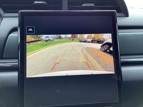 New 2026 GMC Terrain AT4 w/ LPO, Floor Liner Package AWD/4WD image 32