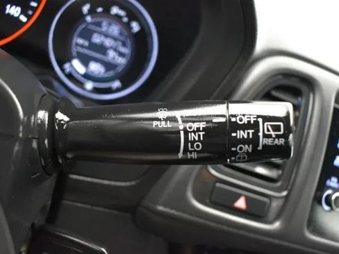 Used 2022 Honda HR-V Sport image 26
