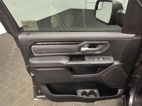 Used 2019 RAM 1500 Big Horn AWD/4WD image 11