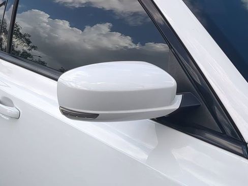 Used 2021 Chrysler 300 S image 12