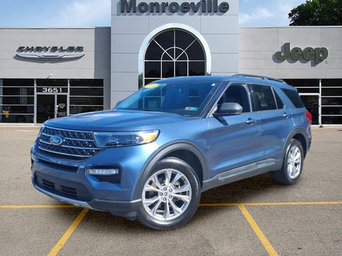 Used 2020 Ford Explorer XLT w/ Equipment Group 202A AWD/4WD image 1