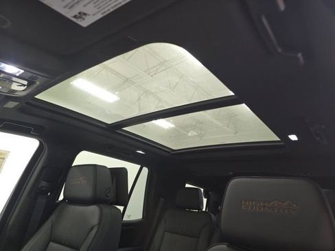 New 2026 Chevrolet Tahoe High Country image 19