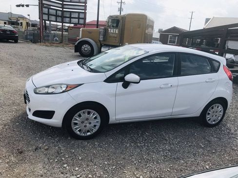 Used 2016 Ford Fiesta S FWD image 3
