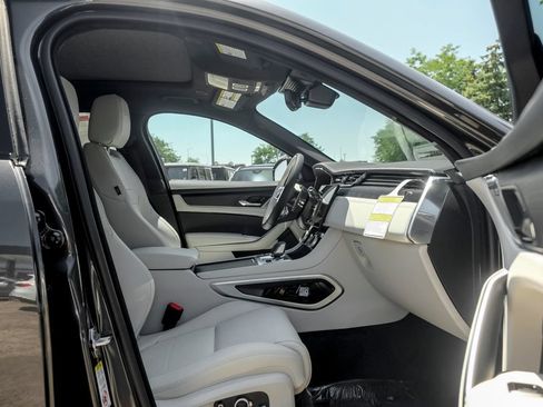 New 2026 Jaguar F-PACE R-Dynamic S AWD/4WD image 21