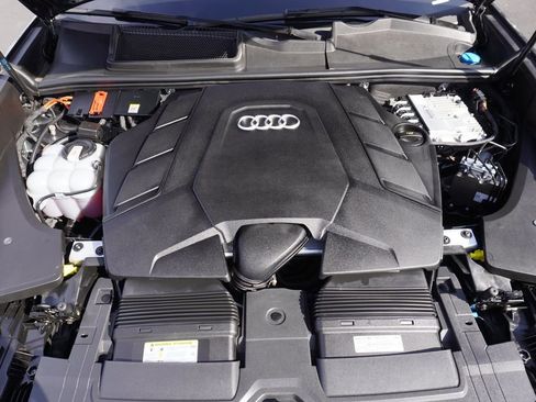 Used 2021 Audi Q8 Premium Plus w/ Premium Plus Package image 7