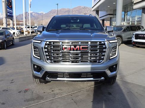 New 2026 GMC Yukon XL Denali w/ Sun & Power Step Package image 9