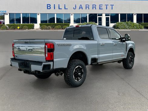 New 2026 Ford F250 Platinum w/ Platinum Plus Package AWD/4WD image 4
