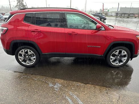 Used 2021 Jeep Compass Limited image 4