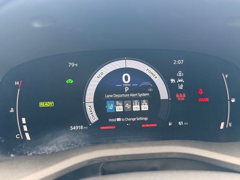 Used 2025 Toyota Camry SE FWD image 24