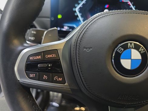 Used 2023 BMW 330i Sedan w/ M Sport Package RWD image 20