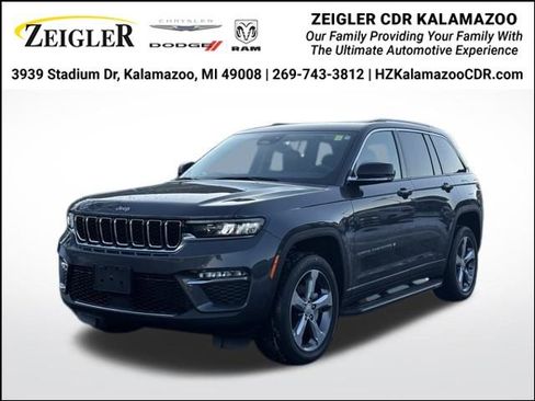 Certified 2022 Jeep Grand Cherokee Limited image 1