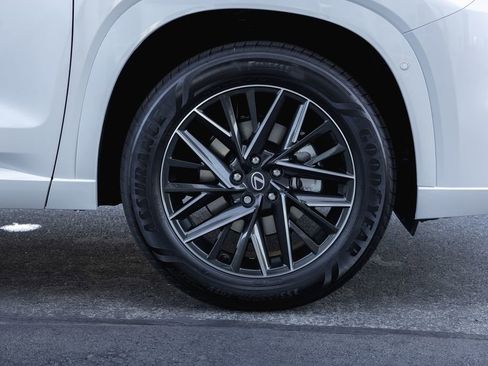 Used 2026 Lexus TX 350 AWD w/ Technology Package image 4