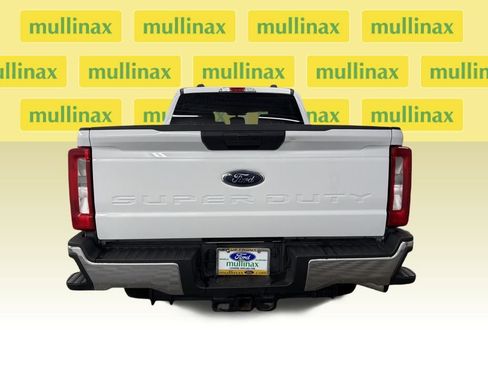 Certified 2025 Ford F250 XLT image 7
