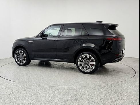 Certified 2024 Land Rover Range Rover Sport Dynamic SE image 7