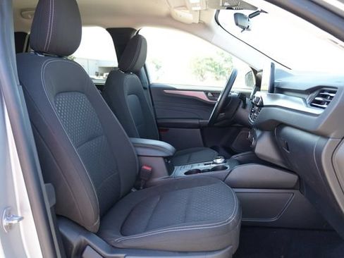 Used 2024 Ford Escape Active FWD image 10