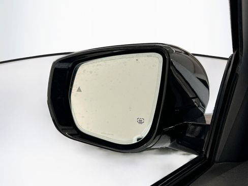 Used 2024 Jeep Grand Cherokee L Limited w/ Luxury Tech Group II image 16