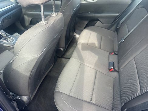 Used 2019 Kia Forte LXS image 11