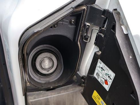 Used 2024 Ford Transit 250 148 High Roof Extended w/ Load Area Protection Package image 39