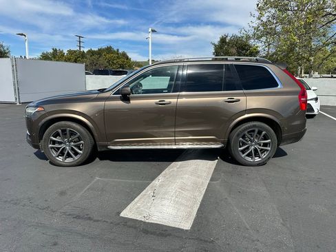 Used 2016 Volvo XC90 T6 Momentum w/ Momentum Plus Package image 2