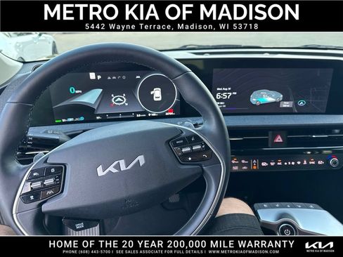 Used 2024 Kia EV6 Wind w/ Wind Technology Package AWD/4WD image 18