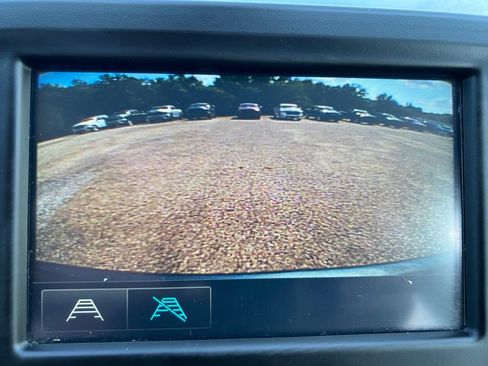 Used 2018 Chevrolet Equinox LT FWD image 30