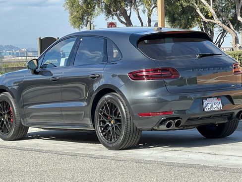 Used 2018 Porsche Macan GTS image 6