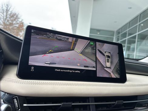 Used 2025 INFINITI QX60 Luxe w/ Cargo Package image 24