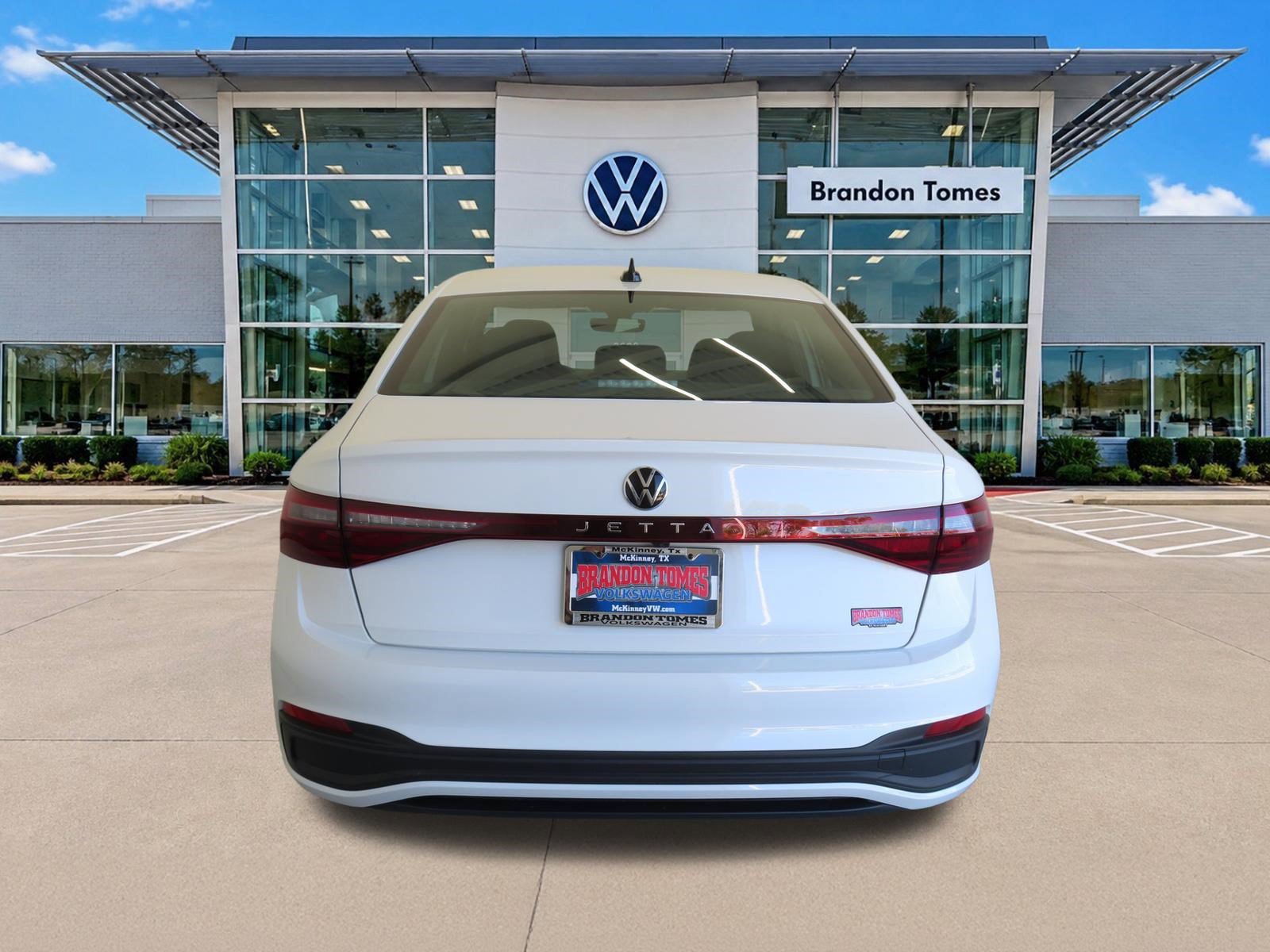 Used 2026 Volkswagen Jetta Sport FWD image 4