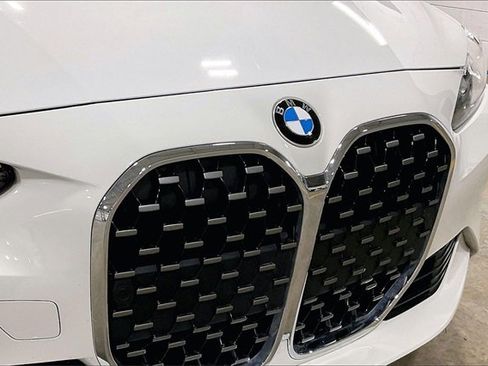 Used 2023 BMW 430i xDrive Convertible w/ Convenience Package image 28