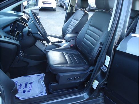 Used 2016 Ford Escape SE w/ SE Leather Comfort Package FWD image 12