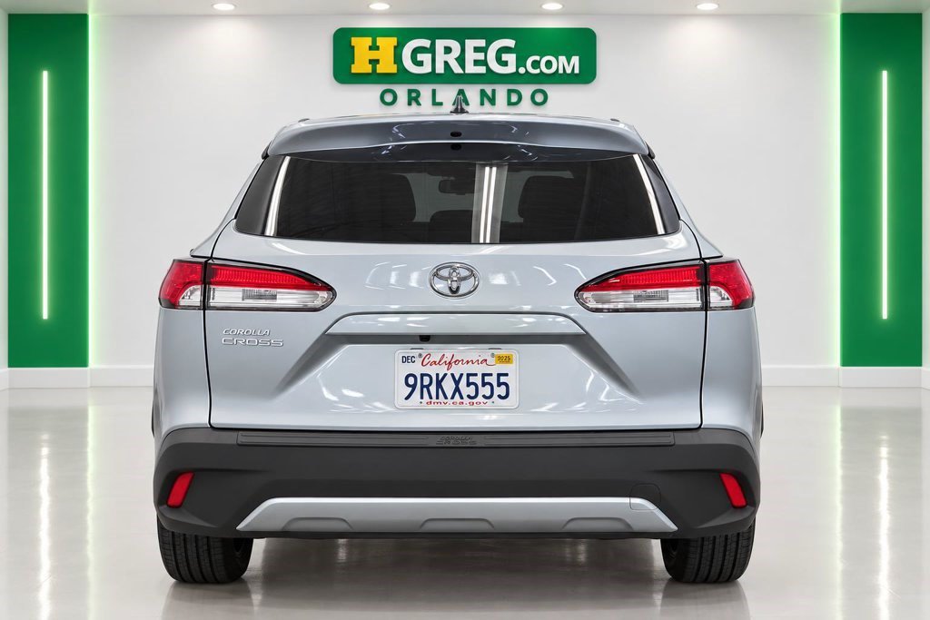 Used 2024 Toyota Corolla Cross L FWD image 8