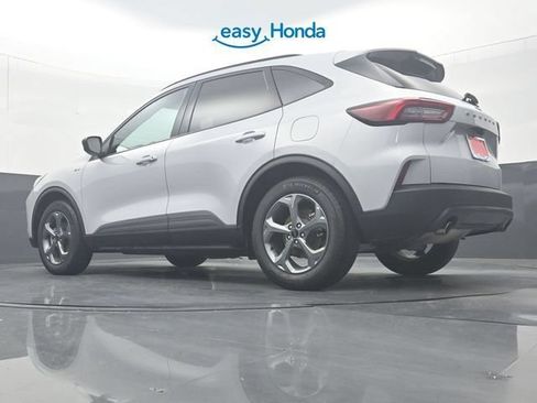 Used 2025 Ford Escape ST-Line FWD image 31