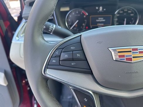 Used 2020 Cadillac XT5 Premium Luxury w/ LPO, Floor Liner Package image 18