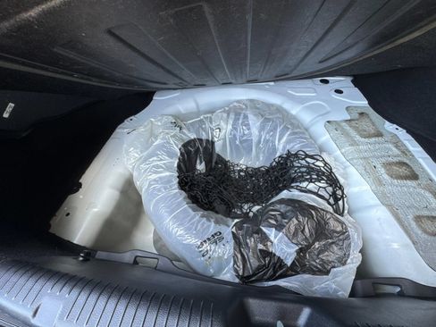 Used 2013 Hyundai Elantra GLS FWD image 43