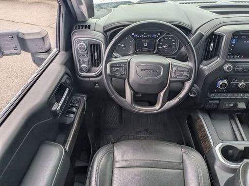 Used 2021 GMC Sierra 3500 Denali w/ Denali Ultimate Package AWD/4WD image 16
