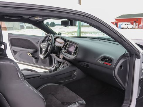 Used 2023 Dodge Challenger SRT Hellcat RWD image 60